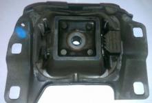 Подушка кпп Ford Focus 1.8 1798908